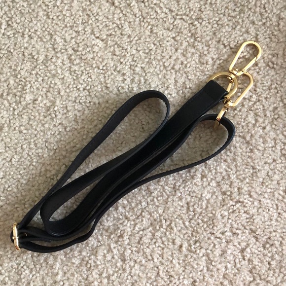 Tory Burch Robinson Double Zip Tote - Picture 9 of 9